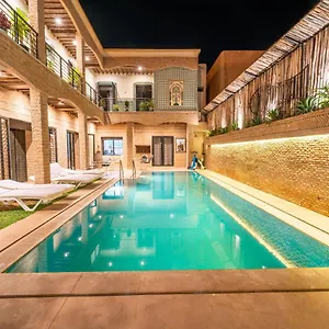  Riad Les Nuits De Maroc
